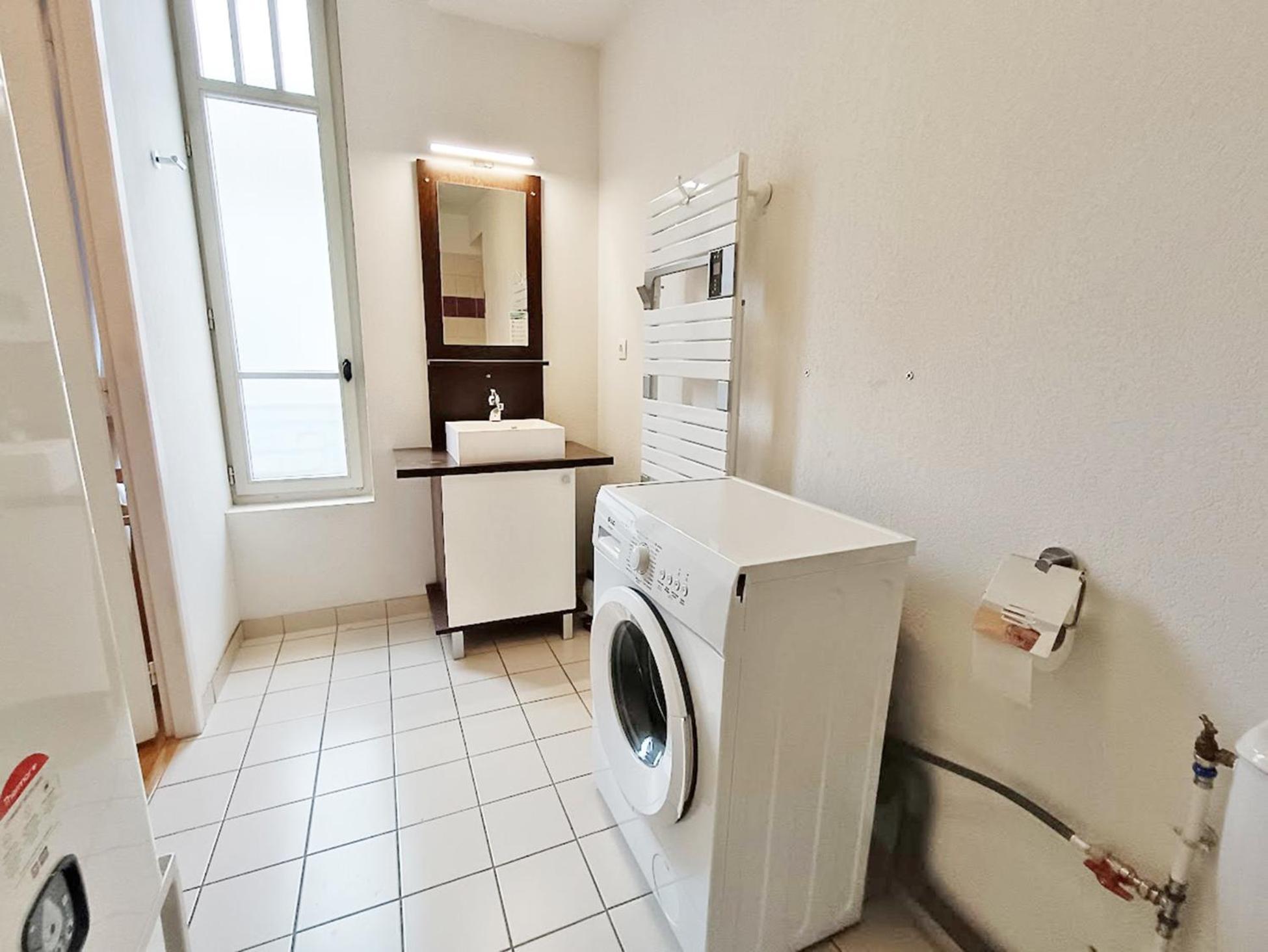 Il Etait Une Fois Luchon, T2, Centre Luchon, Wifi, Casier A Skis, Ascenseur, 4 Personnes Apartment Bagnères-de-Luchon Екстериор снимка
